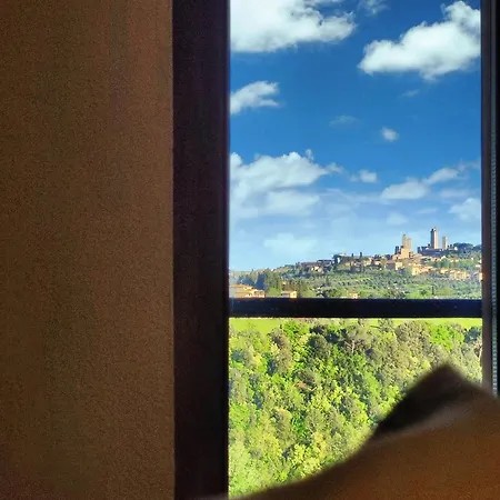 Flavia 'S Home With View San Gimignano Apartments Exterior photo