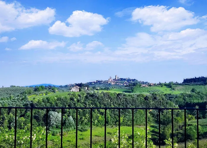 Flavia \'S Home With View San Gimignano Apartments