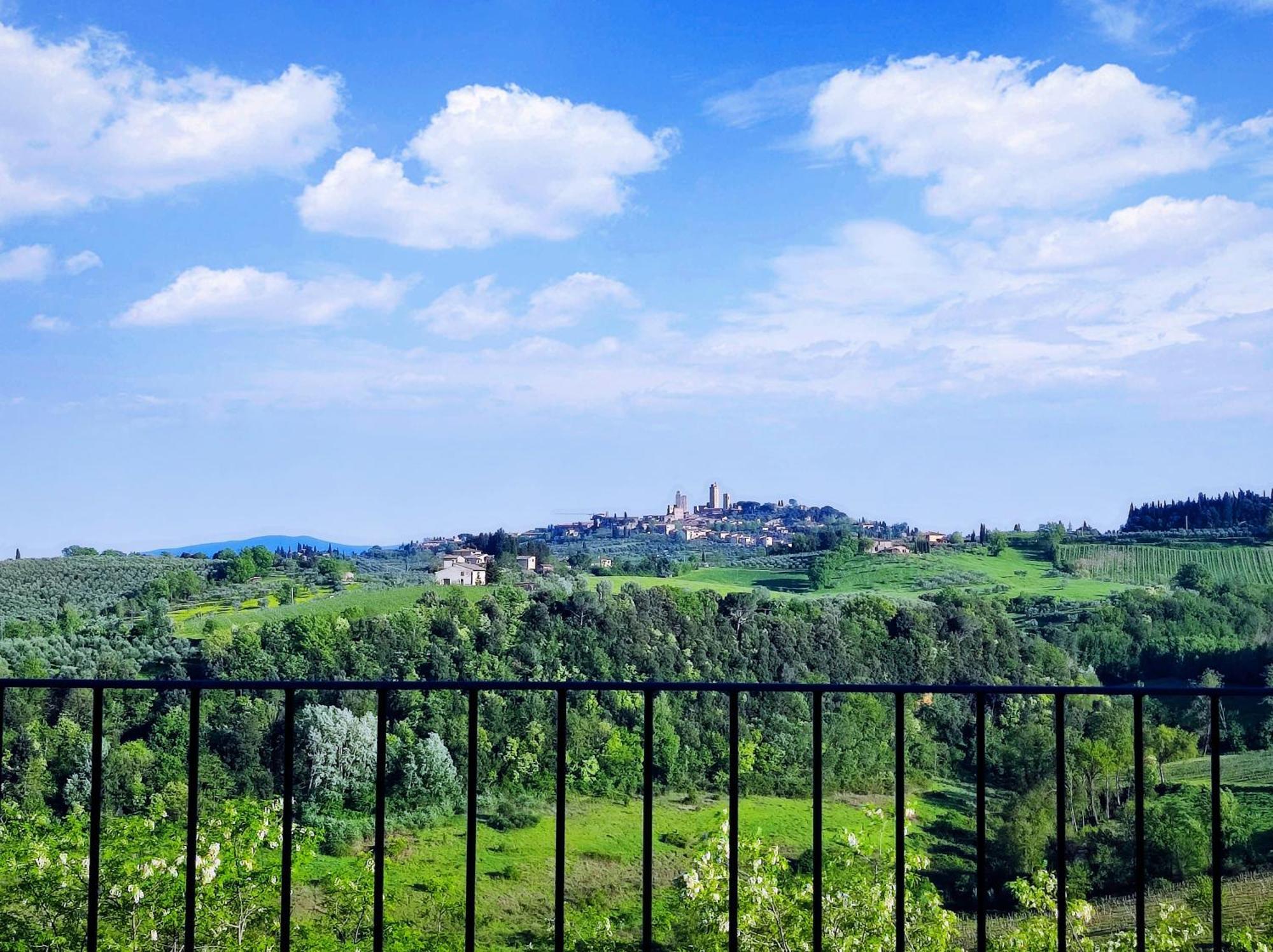 Flavia 's With View Apartment